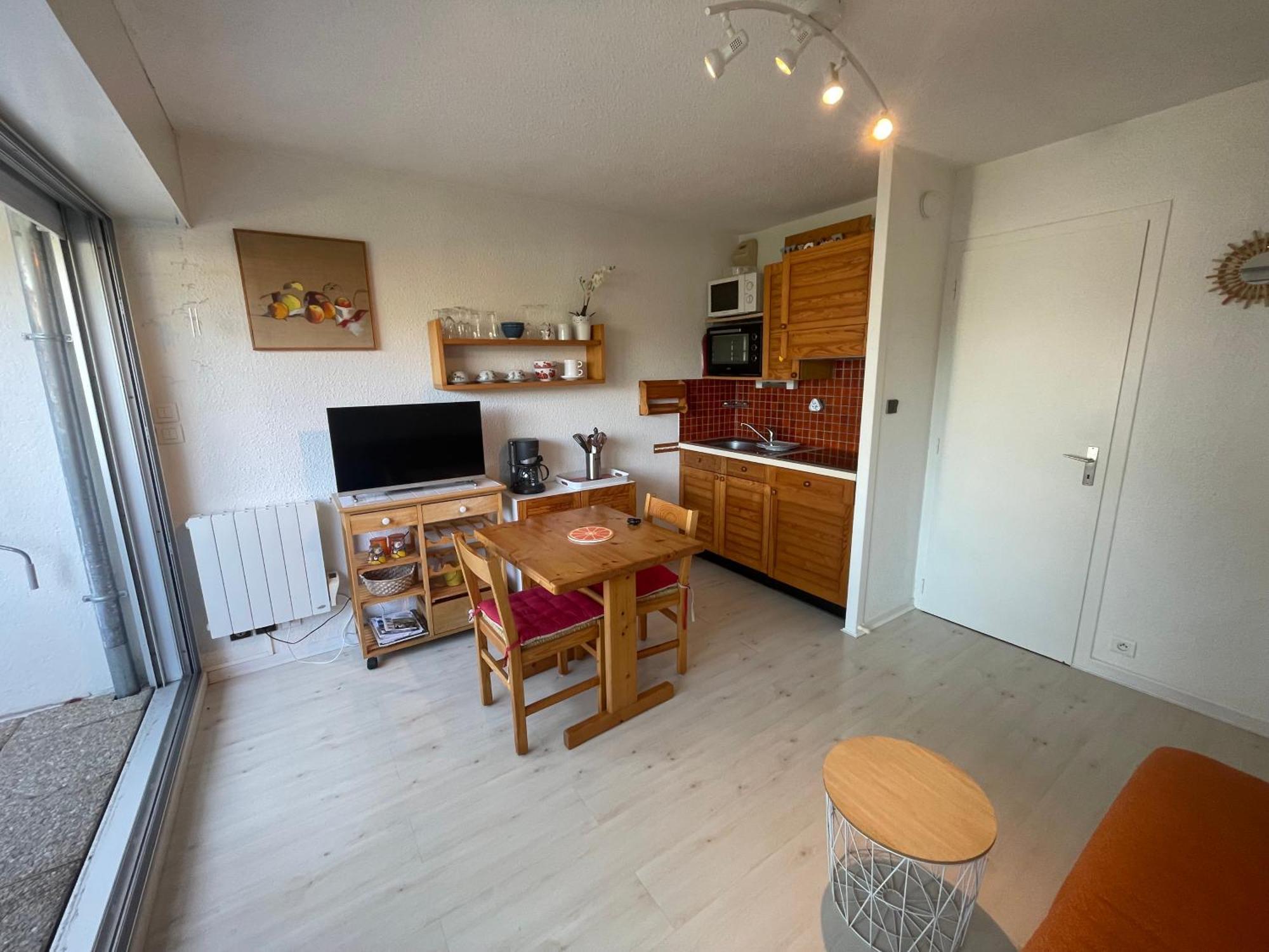 Studio Lumineux Avec Belle Terrasse Sur Espaces Verts, 100M Plage Carnac Exteriör bild