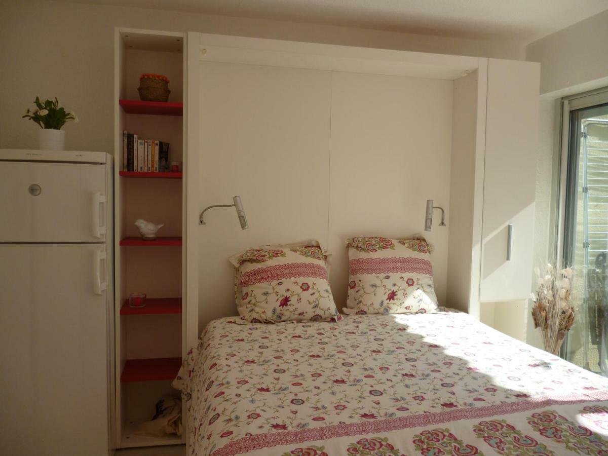 Studio Lumineux Avec Belle Terrasse Sur Espaces Verts, 100M Plage Carnac Exteriör bild